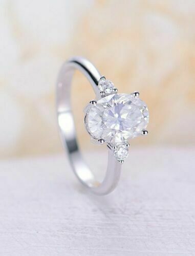 2 Carat Oval Cut Diamond Engagement Ring for Women, Three Stone ring, Wedding Ring