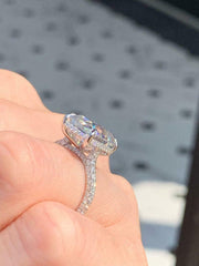 4 Carat Emerald Cut Diamond Engagement Rig for Women, Wedding Ring