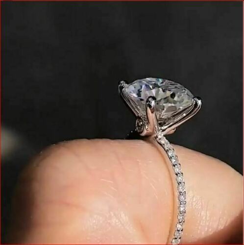 3 Carat Round Cut CVD Lab Grown Diamond Engagement Ring For Women, Wedding Ring