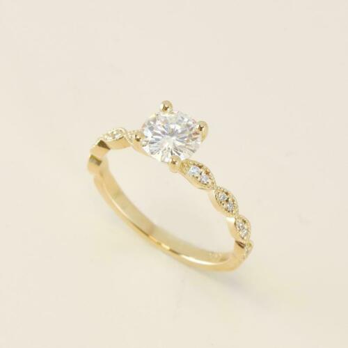 1.5 Carat Round Cut Diamond Engagement Ring for Women, Solitaire Accents Wedding Ring, Christmas Gifts