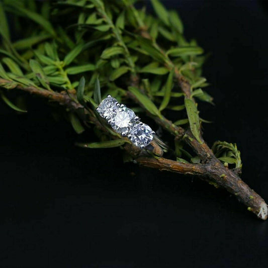 1.5 Carat Round Cut Diamond Engagement Ring For Women, Three Stone Ring, Wedding Ring, Christmas Gifts, Anniversary Gifts For Her