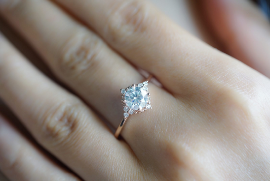 2 Carat Round Cut Diamond Engagement Ring for Women, Wedding Ring, Christmas Gifts