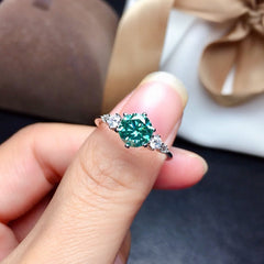 2 Carat Green Round Cut Diamond Engagement Ring For Women, Wedding Ring