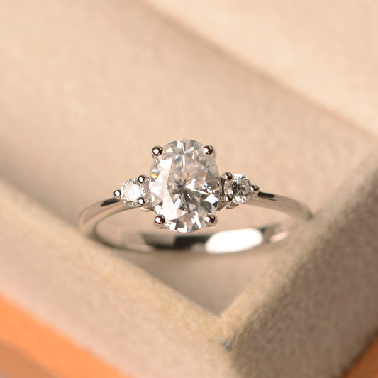 2.5 Carat Oval Cut Diamond Engagement Ring for Women, Wedding Ring, Three Stone Ring
