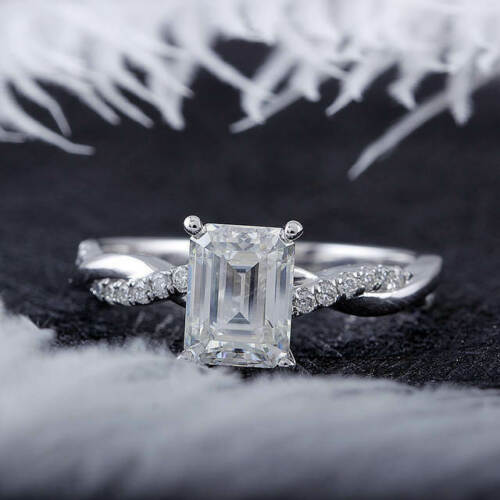 2.5 Carat Emerald Cut Diamond Engagement Ring for Women, Wedding Ring