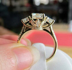 2.5 Carat Round Cut Diamond Engagement Ring for Women, Three Stone Ring, Wedding Ring